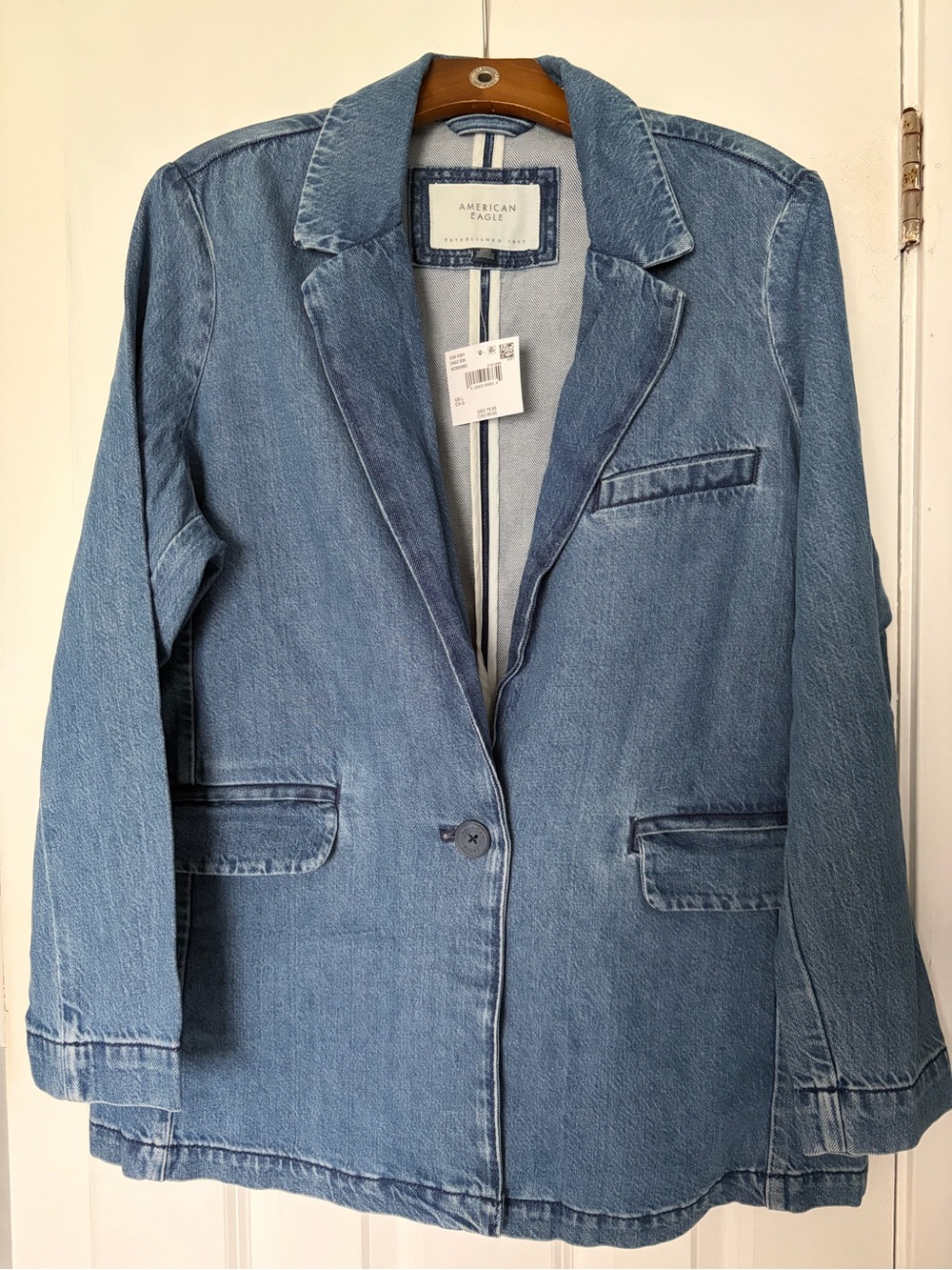 American Eagle Outfitters Light Wash Denim Blazer Jacket - Women